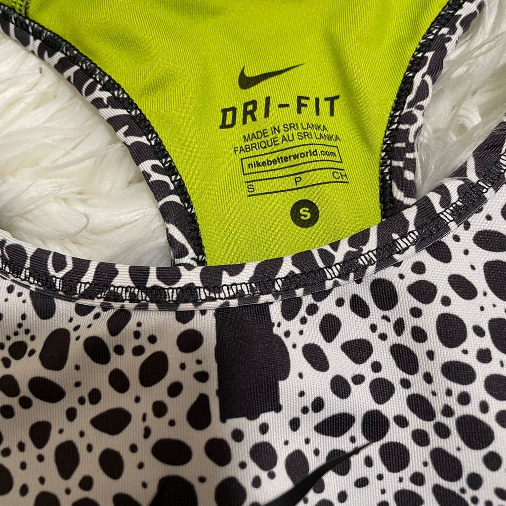 Nike Pro Set - Picture 5 of 6